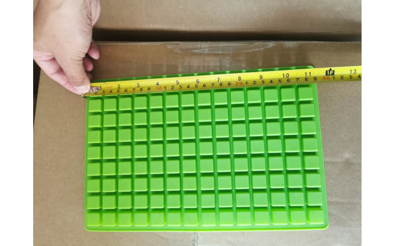 Michigan Cannabis Edible Square 2 ml silicone molds 126 piece | michigan-cannabis-edible-square-2-ml-silicone-molds-126-piece | Cookware & Bakeware | michigan-edibles